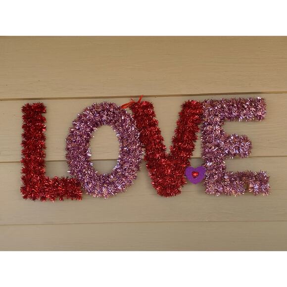 20” Red Pink Tinsel LOVE Valentines Day Wreath Door Hanger Swag Wall Decor - Picture 2 of 9